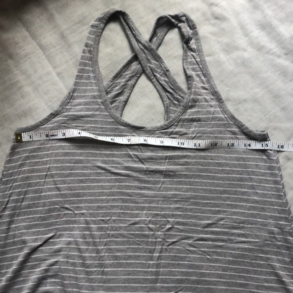 GAP Criss Cross Keyhole Back Striped HiLo Tank - Picture 7 of 8